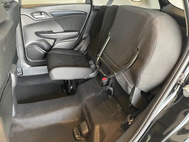 シャトル ハイブリッド　ホンダセンシング　ＥＴＣ　バックカメラ　ナビ　ＢＴ　オートクルーズコントロール　レーンアシスト　衝突被害軽減システム　オートライト　スマートキー　オートエアコン　電格ミラー　ウィンカーミラー　プライバシーガラス（38枚目）