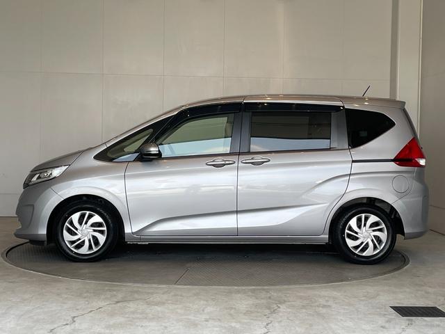 フリード Ｇ・ホンダセンシング　ＥＴＣ　バックカメラ　ナビ　フルセグＴＶ　オートクルーズコントロール　レーンアシスト　衝突被害軽減システム　両側電動スライドドア　オートライト　スマートキー　アイドリングストップ　ＣＤ　ＬＥＤヘッド（22枚目）