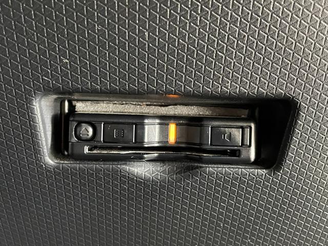 タント Ｘ　ＥＴＣ　バックカメラ　両側スライド・片側電動　純正ナビ　ＢＴ　クリアランスソナー　衝突被害軽減システム　ＬＥＤヘッドランプ　スマートキー　アイドリングストップ　電動格納ミラー　シートヒーター（29枚目）