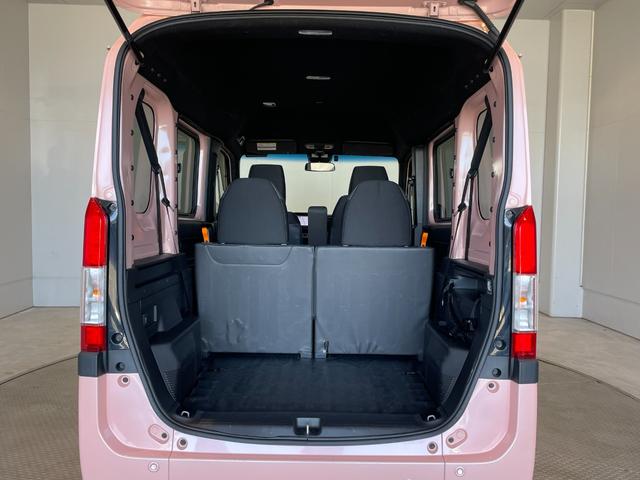 Ｎ－ＶＡＮ＋スタイル ファン・ホンダセンシング　ＣＶＴ　衝突被害軽減システム　クリアランスソナー　オートクルーズコントロール　レーンアシスト　ＥＴＣ　ナビ　バックカメラ　両側スライドドア　スマートキー　アイドリングストップ　電動格納ミラー（6枚目）