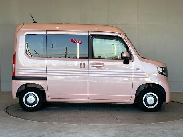 Ｎ－ＶＡＮ＋スタイル ファン・ホンダセンシング　ＣＶＴ　衝突被害軽減システム　クリアランスソナー　オートクルーズコントロール　レーンアシスト　ＥＴＣ　ナビ　バックカメラ　両側スライドドア　スマートキー　アイドリングストップ　電動格納ミラー（29枚目）