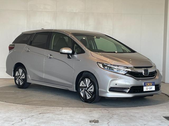 シャトル ハイブリッド　ホンダセンシング　ＥＴＣ　バックカメラ　ナビ　ＢＴ　オートクルーズコントロール　レーンアシスト　衝突被害軽減システム　オートライト　スマートキー　Ｐスタート　アイドリングストップ　電動格納ミラー　社外前後センサー（22枚目）