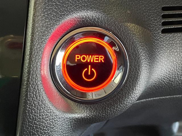 シャトル ハイブリッド　ホンダセンシング　ＥＴＣ　バックカメラ　ナビ　ＢＴ　オートクルーズコントロール　レーンアシスト　衝突被害軽減システム　オートライト　スマートキー　Ｐスタート　アイドリングストップ　電動格納ミラー　社外前後センサー（26枚目）