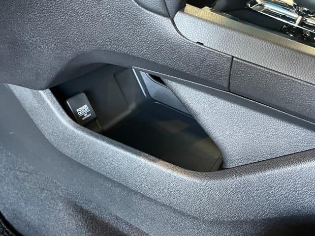 シャトル ハイブリッド　ホンダセンシング　ＥＴＣ　バックカメラ　ナビ　ＢＴ　オートクルーズコントロール　レーンアシスト　衝突被害軽減システム　オートライト　スマートキー　Ｐスタート　アイドリングストップ　電動格納ミラー　社外前後センサー（36枚目）