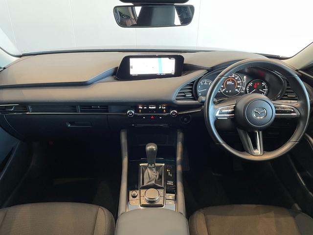 ＭＡＺＤＡ３セダン ２０Ｓプロアクティブ　ＳＢＳ　レーンキープ　Ｐセンサー　ＡＣＣ　ＢＳＭ　ＬＥＤヘッド　純正１８アルミ　スマートキー　ＨＵＤ　デュアルＡＡＣ　パドルシフト　電格ミラー　純正ナビ　フルセグＴＶ　ＢＴ　ＣＤ　ＤＶＤ　バックカメラ（4枚目）