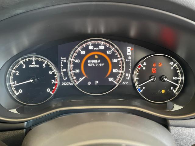ＭＡＺＤＡ３セダン ２０Ｓプロアクティブ　ＳＢＳ　レーンキープ　Ｐセンサー　ＡＣＣ　ＢＳＭ　ＬＥＤヘッド　純正１８アルミ　スマートキー　ＨＵＤ　デュアルＡＡＣ　パドルシフト　電格ミラー　純正ナビ　フルセグＴＶ　ＢＴ　ＣＤ　ＤＶＤ　バックカメラ（8枚目）