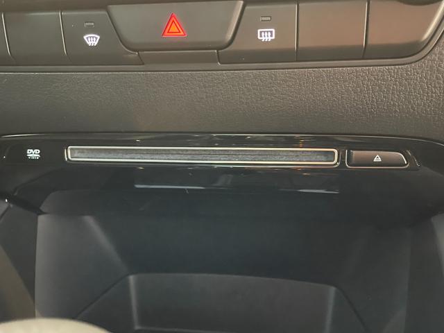 ＭＡＺＤＡ３セダン ２０Ｓプロアクティブ　ＳＢＳ　レーンキープ　Ｐセンサー　ＡＣＣ　ＢＳＭ　ＬＥＤヘッド　純正１８アルミ　スマートキー　ＨＵＤ　デュアルＡＡＣ　パドルシフト　電格ミラー　純正ナビ　フルセグＴＶ　ＢＴ　ＣＤ　ＤＶＤ　バックカメラ（12枚目）