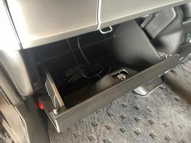 スペーシア ハイブリッドＸ　ＤＣＢＳ　レーンキープ　Ｐセンサー　Ｉストップ　両側パワスラ　スマートキー　Ｐスタート　ＡＡＣ　運転席シートヒーター　電格ミラー　オートライト　社外ナビ　ＢＴオーディオ　ＣＤ　ＤＶＤ　バックカメラ（36枚目）