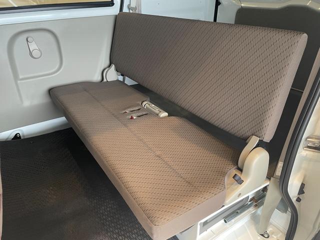 エブリイ ＰＣ　ＤＣＢＳ　レーンキープ　Ｐセンサー　キーレス　エアコン　前席ＰＷ　横滑り防止　オートライト　オートライト　セキュリティ　両側スライドドア　ラジオ（36枚目）