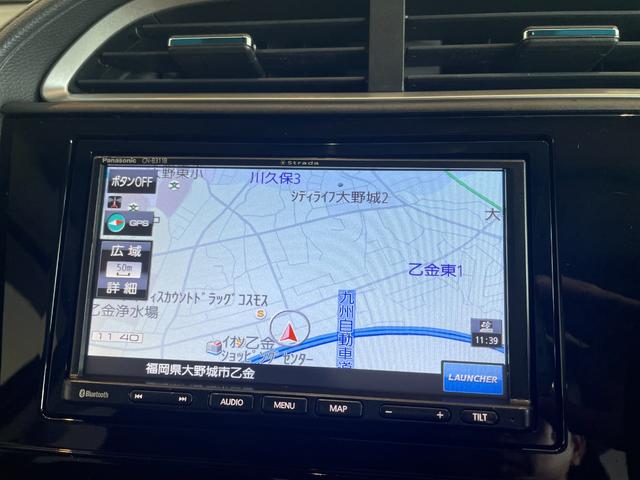 シャトル ハイブリッド　ホンダセンシング　ＥＴＣ　バックカメラ　ナビ　オートクルーズコントロール　レーンアシスト　衝突被害軽減システム　オートライト　スマートキー　アイドリングストップ　電動格納ミラー　ＡＴ　盗難防止システム　衝突安全ボディ（3枚目）
