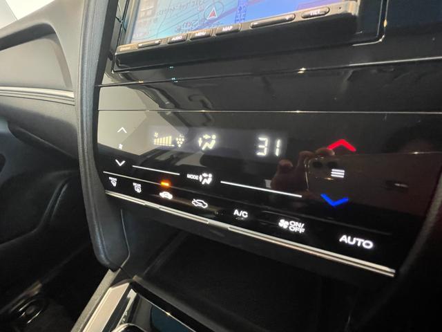 シャトル ハイブリッド　ホンダセンシング　ＥＴＣ　バックカメラ　ナビ　オートクルーズコントロール　レーンアシスト　衝突被害軽減システム　オートライト　スマートキー　アイドリングストップ　電動格納ミラー　ＡＴ　盗難防止システム　衝突安全ボディ（6枚目）
