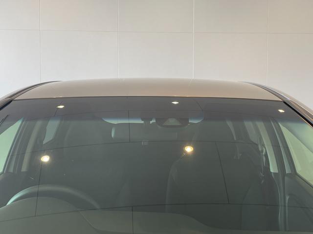 シャトル ハイブリッド　ホンダセンシング　ＥＴＣ　バックカメラ　ナビ　オートクルーズコントロール　レーンアシスト　衝突被害軽減システム　オートライト　スマートキー　アイドリングストップ　電動格納ミラー　ＡＴ　盗難防止システム　衝突安全ボディ（22枚目）