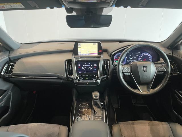 TOYOTA CROWN HYBRID S ELEGANCE STYLE II