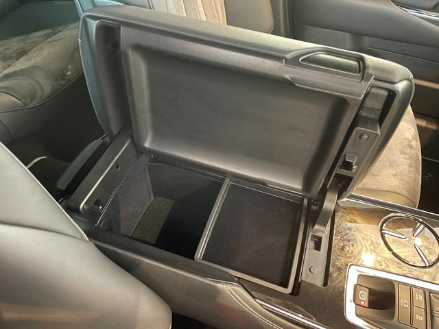 TOYOTA CROWN HYBRID S ELEGANCE STYLE II