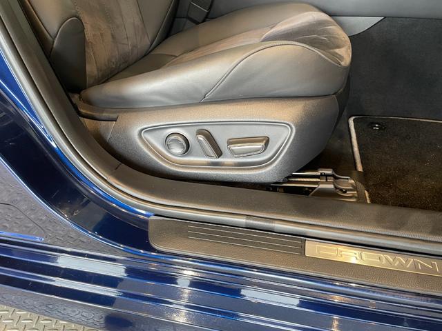 TOYOTA CROWN HYBRID S ELEGANCE STYLE II