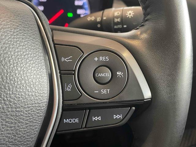 クラウンハイブリッド RS リミテッド クリアランスソナー レーンアシスト オートクルーズコントロール パークアシスト 衝突被害軽減システム 全周囲カメラ ナビ TV アルミホイール オートマチックハイビーム オートライト(18枚目)