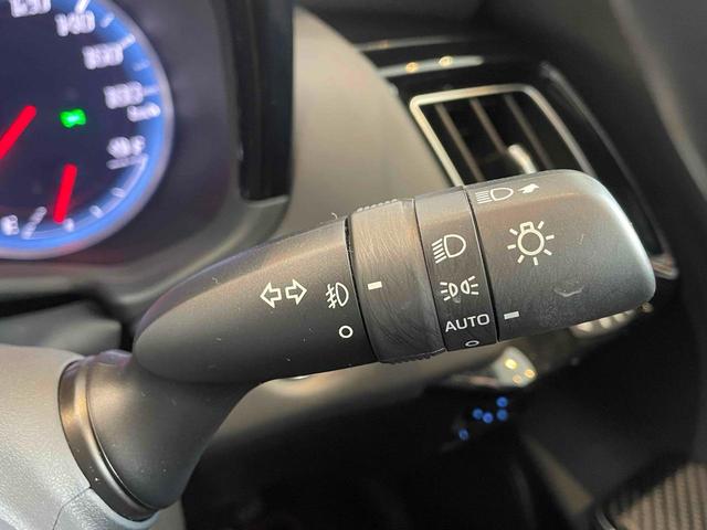 クラウンハイブリッド RS リミテッド クリアランスソナー レーンアシスト オートクルーズコントロール パークアシスト 衝突被害軽減システム 全周囲カメラ ナビ TV アルミホイール オートマチックハイビーム オートライト(33枚目)