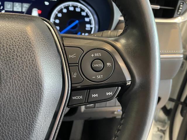 ハリアーハイブリッド Ｇ　ドライブレコーダー　バックカメラ　クリアランスソナー　オートクルーズコントロール　レーンアシスト　パワーシート　衝突被害軽減システム　ナビ　ＴＶ　オートマチックハイビーム　オートライト（13枚目）