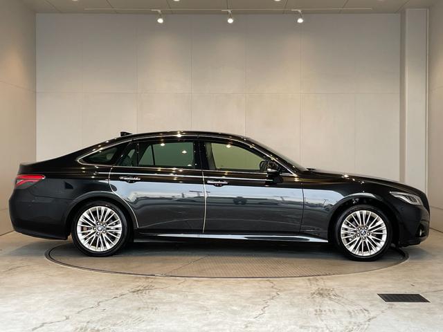 クラウンハイブリッド G クリアランスソナー レーンアシスト オートクルーズコントロール パークアシスト 衝突被害軽減システム 全周囲カメラ ナビ アルミホイール オートマチックハイビーム オートライト LEDヘッドランプ(23枚目)