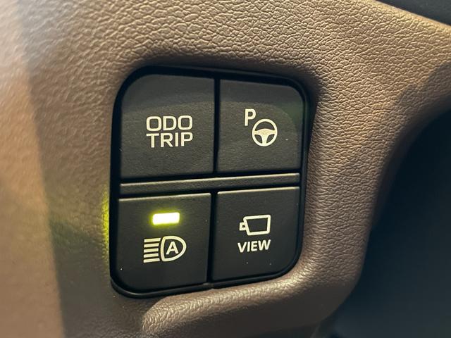 クラウンハイブリッド G クリアランスソナー レーンアシスト オートクルーズコントロール パークアシスト 衝突被害軽減システム 全周囲カメラ ナビ アルミホイール オートマチックハイビーム オートライト LEDヘッドランプ(33枚目)