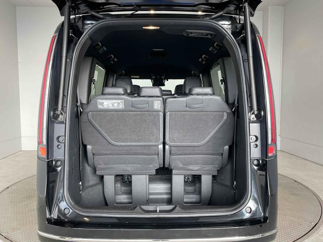 ステップワゴン e:HEVスパーダ CMBS レーンキープ BSI Pセンサー ACC 両側パワスラ LEDヘッド フォグ 純正16アルミ デュアルAAC シートヒーター Pバックドア 純正ナビ フルセグTV BT バックカメラ(8枚目)