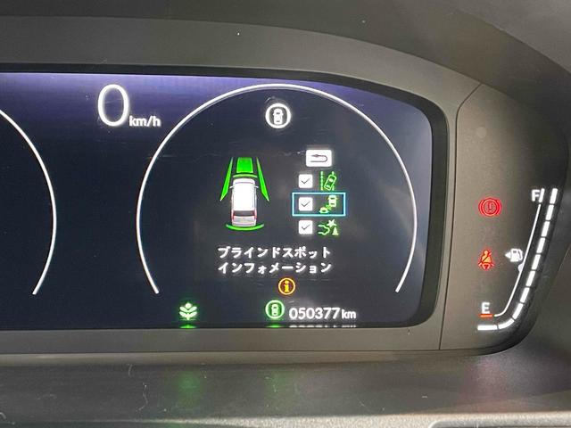 ステップワゴン e:HEVスパーダ CMBS レーンキープ BSI Pセンサー ACC 両側パワスラ LEDヘッド フォグ 純正16アルミ デュアルAAC シートヒーター Pバックドア 純正ナビ フルセグTV BT バックカメラ(20枚目)