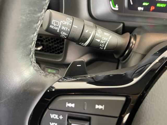 ステップワゴン e:HEVスパーダ CMBS レーンキープ BSI Pセンサー ACC 両側パワスラ LEDヘッド フォグ 純正16アルミ デュアルAAC シートヒーター Pバックドア 純正ナビ フルセグTV BT バックカメラ(35枚目)