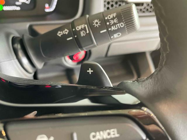 ステップワゴン e:HEVスパーダ CMBS レーンキープ BSI Pセンサー ACC 両側パワスラ LEDヘッド フォグ 純正16アルミ デュアルAAC シートヒーター Pバックドア 純正ナビ フルセグTV BT バックカメラ(36枚目)