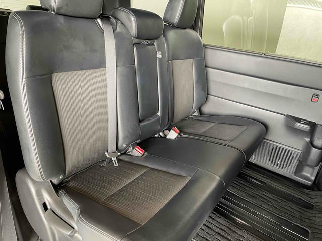 ステップワゴン e:HEVスパーダ CMBS レーンキープ BSI Pセンサー ACC 両側パワスラ LEDヘッド フォグ 純正16アルミ デュアルAAC シートヒーター Pバックドア 純正ナビ フルセグTV BT バックカメラ(60枚目)