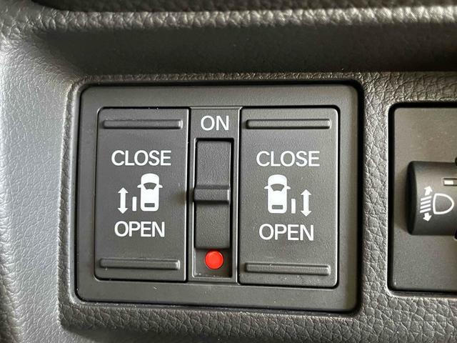 ステップワゴン e:HEVスパーダ CMBS レーンキープ BSI Pセンサー ACC 両側パワスラ LEDヘッド フォグ 純正16アルミ デュアルAAC シートヒーター Pバックドア 純正ナビ フルセグTV BT バックカメラ(23枚目)