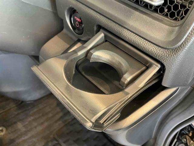 ステップワゴン e:HEVスパーダ CMBS レーンキープ BSI Pセンサー ACC 両側パワスラ LEDヘッド フォグ 純正16アルミ デュアルAAC シートヒーター Pバックドア 純正ナビ フルセグTV BT バックカメラ(47枚目)