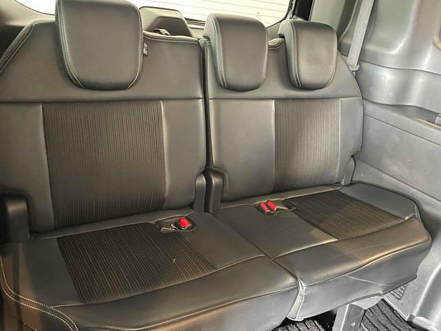 ステップワゴン e:HEVスパーダ CMBS レーンキープ BSI Pセンサー ACC 両側パワスラ LEDヘッド フォグ 純正16アルミ デュアルAAC シートヒーター Pバックドア 純正ナビ フルセグTV BT バックカメラ(62枚目)