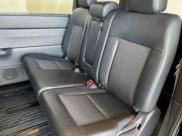 ステップワゴン ｅ：ＨＥＶスパーダ　ＣＭＢＳ　レーンキープ　ＢＳＩ　Ｐセンサー　ＡＣＣ　両側パワスラ　ＬＥＤヘッド　フォグ　純正１６アルミ　デュアルＡＡＣ　シートヒーター　Ｐバックドア　純正ナビ　フルセグＴＶ　ＢＴ　バックカメラ（62枚目）