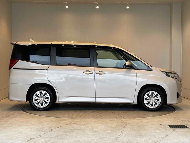 ノア ハイブリッドX PCS LDA Pセンサー Rクルコン PKSB 左側パワスラ LEDヘッド スマートキー Pスタート デュアルAAC 電格ミラー オートハイビーム 純正ディスプレイオーディオ BT バックカメラ(26枚目)