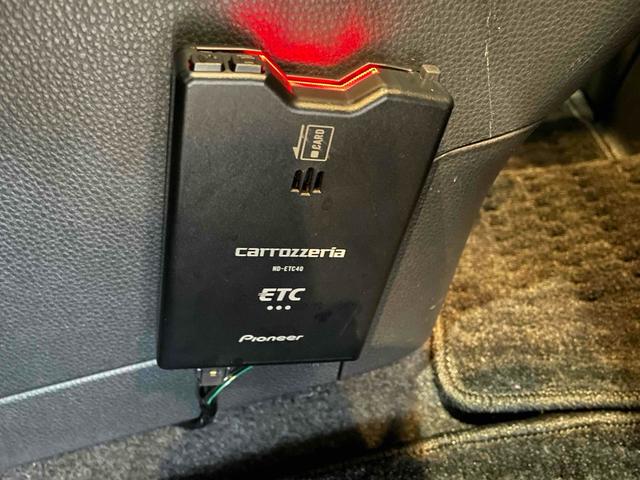 ノア ハイブリッドX PCS LDA Pセンサー Rクルコン PKSB 左側パワスラ LEDヘッド スマートキー Pスタート デュアルAAC 電格ミラー オートハイビーム 純正ディスプレイオーディオ BT バックカメラ(36枚目)