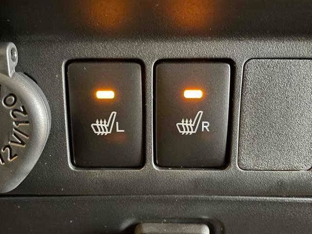 ルーミー カスタムG-T 登録済未使用車 パノラミックビューモニター 純正ディスプレイオーディオ フルセグTV BT 衝突軽減ブレーキ レーンキープ ACC Pセンサー Iストップ 両側パワスラ LEDヘッド フォグ(31枚目)