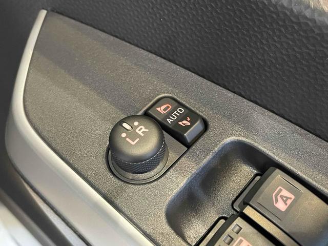 ルーミー カスタムG-T 登録済未使用車 パノラミックビューモニター 純正ディスプレイオーディオ フルセグTV BT 衝突軽減ブレーキ レーンキープ ACC Pセンサー Iストップ 両側パワスラ LEDヘッド フォグ(36枚目)