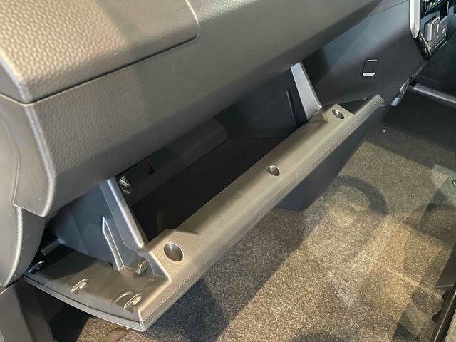 ルーミー カスタムG-T 登録済未使用車 パノラミックビューモニター 純正ディスプレイオーディオ フルセグTV BT 衝突軽減ブレーキ レーンキープ ACC Pセンサー Iストップ 両側パワスラ LEDヘッド フォグ(44枚目)