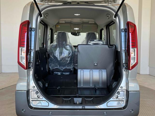 スペーシアギア ハイブリッドＸＺ　登録済未使用車　全方位モニター　純正ナビ　フルセグＴＶ　ＢＴ　ＤＳＢＳＩＩ　ＡＣＣ　Ｐセンサー　両側パワスラ　ＬＥＤヘッド　フォグ　ＨＵＤ　純正１４アルミ　ＡＡＣ　シートヒーター　ステアリングヒーター（8枚目）
