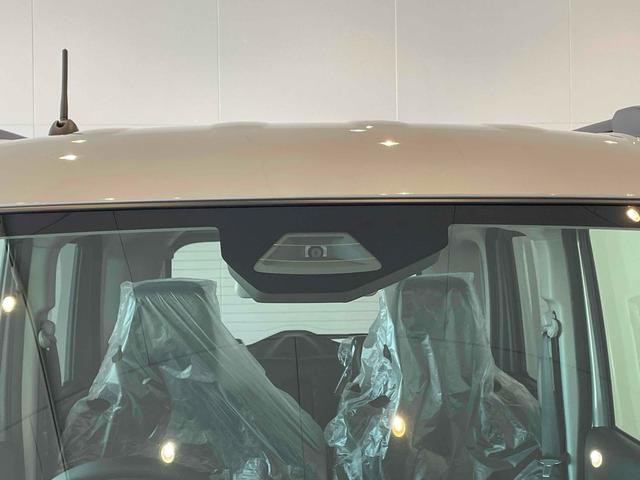 スペーシアギア ハイブリッドＸＺ　登録済未使用車　全方位モニター　純正ナビ　フルセグＴＶ　ＢＴ　ＤＳＢＳＩＩ　ＡＣＣ　Ｐセンサー　両側パワスラ　ＬＥＤヘッド　フォグ　ＨＵＤ　純正１４アルミ　ＡＡＣ　シートヒーター　ステアリングヒーター（13枚目）