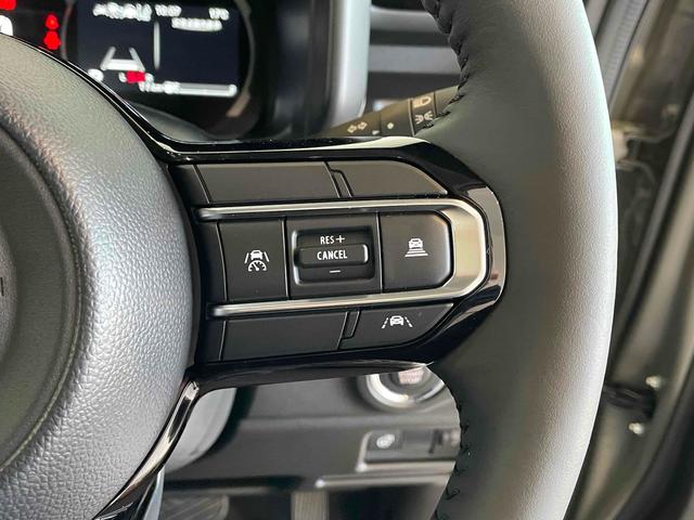 スペーシアギア ハイブリッドＸＺ　登録済未使用車　全方位モニター　純正ナビ　フルセグＴＶ　ＢＴ　ＤＳＢＳＩＩ　ＡＣＣ　Ｐセンサー　両側パワスラ　ＬＥＤヘッド　フォグ　ＨＵＤ　純正１４アルミ　ＡＡＣ　シートヒーター　ステアリングヒーター（16枚目）