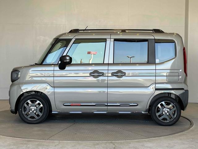 スペーシアギア ハイブリッドＸＺ　登録済未使用車　全方位モニター　純正ナビ　フルセグＴＶ　ＢＴ　ＤＳＢＳＩＩ　ＡＣＣ　Ｐセンサー　両側パワスラ　ＬＥＤヘッド　フォグ　ＨＵＤ　純正１４アルミ　ＡＡＣ　シートヒーター　ステアリングヒーター（23枚目）
