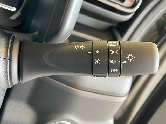 スペーシアギア ハイブリッドＸＺ　登録済未使用車　全方位モニター　純正ナビ　フルセグＴＶ　ＢＴ　ＤＳＢＳＩＩ　ＡＣＣ　Ｐセンサー　両側パワスラ　ＬＥＤヘッド　フォグ　ＨＵＤ　純正１４アルミ　ＡＡＣ　シートヒーター　ステアリングヒーター（37枚目）