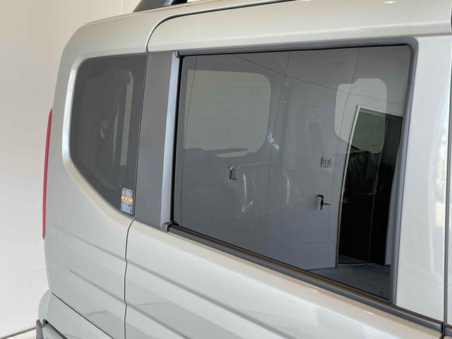 スペーシアギア ハイブリッドＸＺ　登録済未使用車　全方位モニター　純正ナビ　フルセグＴＶ　ＢＴ　ＤＳＢＳＩＩ　ＡＣＣ　Ｐセンサー　両側パワスラ　ＬＥＤヘッド　フォグ　ＨＵＤ　純正１４アルミ　ＡＡＣ　シートヒーター　ステアリングヒーター（40枚目）