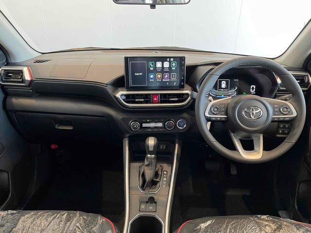 ライズ Z 登録済未使用車 パノラミックビューモニター 純正ディスプレイオーディオ フルセグTV BT 衝突軽減ブレーキ Pセンサー ACC BSM LEDヘッド フォグ AAC シートヒーター 純正17アルミ(3枚目)