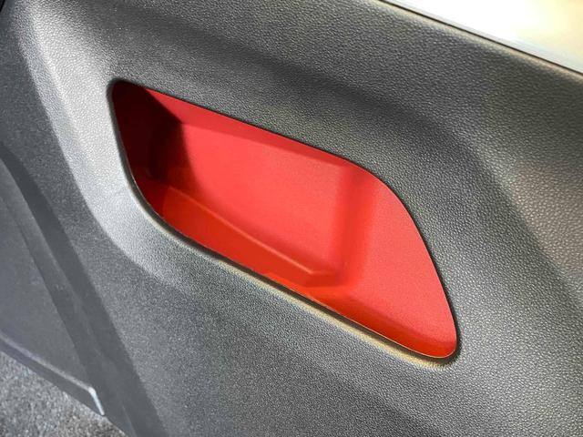 ライズ Z 登録済未使用車 パノラミックビューモニター 純正ディスプレイオーディオ フルセグTV BT 衝突軽減ブレーキ Pセンサー ACC BSM LEDヘッド フォグ AAC シートヒーター 純正17アルミ(41枚目)