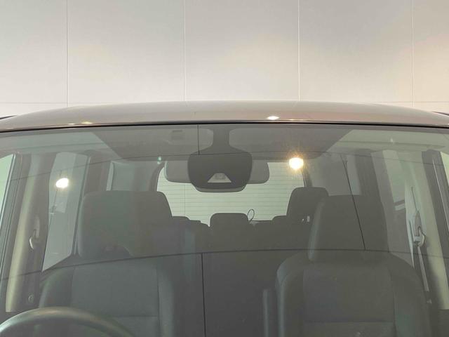 セレナ ＸＶ　エマブレ　ＬＤＷ　ＢＳＷ　前後ソナー　クルコン　Ｉストップ　両側パワスラ　インテリキー　Ｐスタート　ＡＡＣ　リアＡＣ　電格ミラー　オートハイビーム　ＰＶガラス　社外ナビ　ＢＴ　バックカメラ　ＥＴＣ（13枚目）