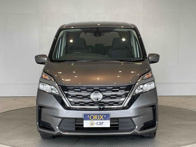 セレナ ＸＶ　エマブレ　ＬＤＷ　ＢＳＷ　前後ソナー　クルコン　Ｉストップ　両側パワスラ　インテリキー　Ｐスタート　ＡＡＣ　リアＡＣ　電格ミラー　オートハイビーム　ＰＶガラス　社外ナビ　ＢＴ　バックカメラ　ＥＴＣ（23枚目）
