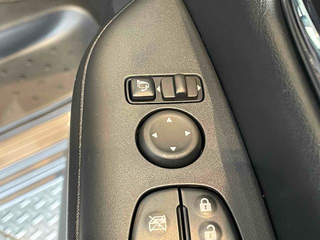 セレナ ＸＶ　エマブレ　ＬＤＷ　ＢＳＷ　前後ソナー　クルコン　Ｉストップ　両側パワスラ　インテリキー　Ｐスタート　ＡＡＣ　リアＡＣ　電格ミラー　オートハイビーム　ＰＶガラス　社外ナビ　ＢＴ　バックカメラ　ＥＴＣ（35枚目）