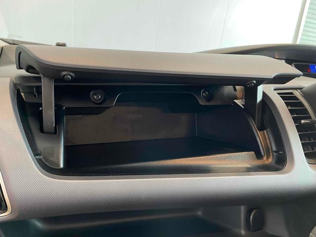 セレナ ＸＶ　エマブレ　ＬＤＷ　ＢＳＷ　前後ソナー　クルコン　Ｉストップ　両側パワスラ　インテリキー　Ｐスタート　ＡＡＣ　リアＡＣ　電格ミラー　オートハイビーム　ＰＶガラス　社外ナビ　ＢＴ　バックカメラ　ＥＴＣ（42枚目）